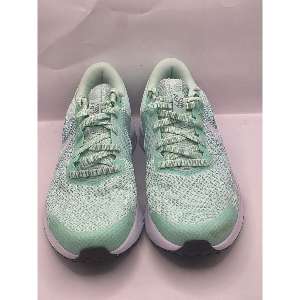 Nike Run Defy Mint Foam ​Running Shoes Women’s Size 6.5 No Box